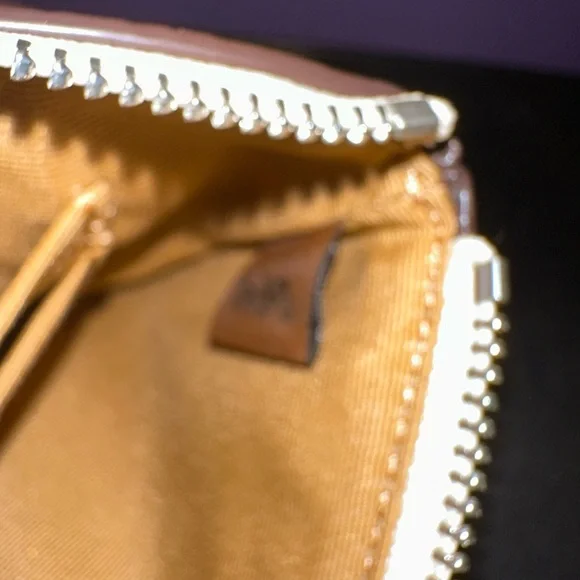 Coach Yellow Wristlet - Picture 4 of 6